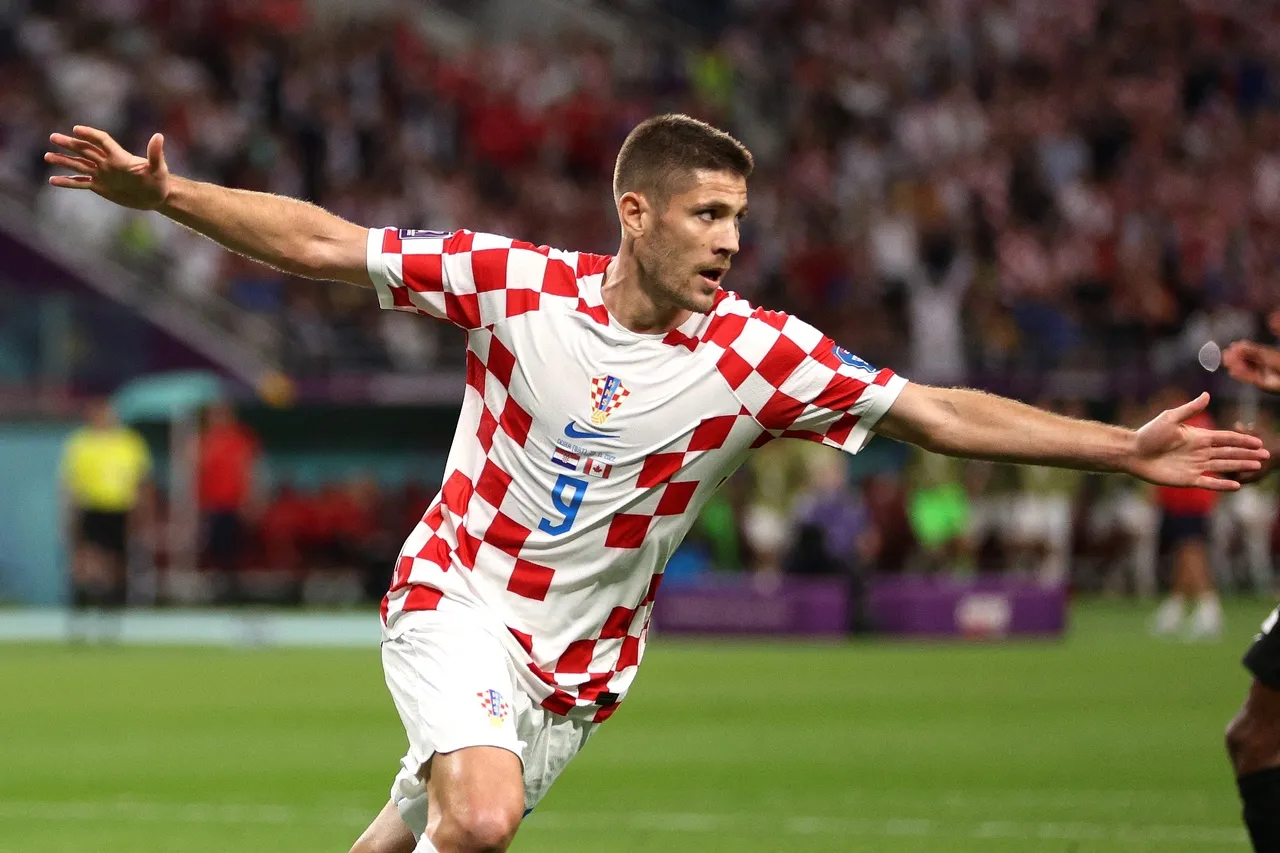 Kramaric foi o nome do jogo pela Croácia, com dois gols marcados