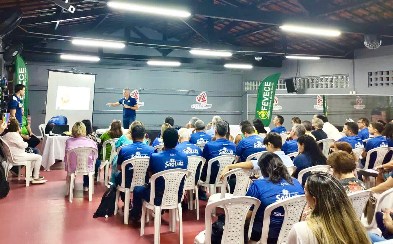 Renan participou de evento promovido pela Federação Cearense de Vôlei