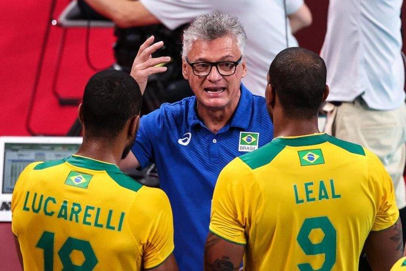 Renan Dal Zotto não é mais técnico da seleção masculina de vôlei