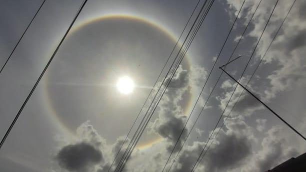 Moradores do Ceará são surpreendidos por 'arco-íris' ao redor do Sol;  entenda fenômeno do halo solar - Ceará - Diário do Nordeste
