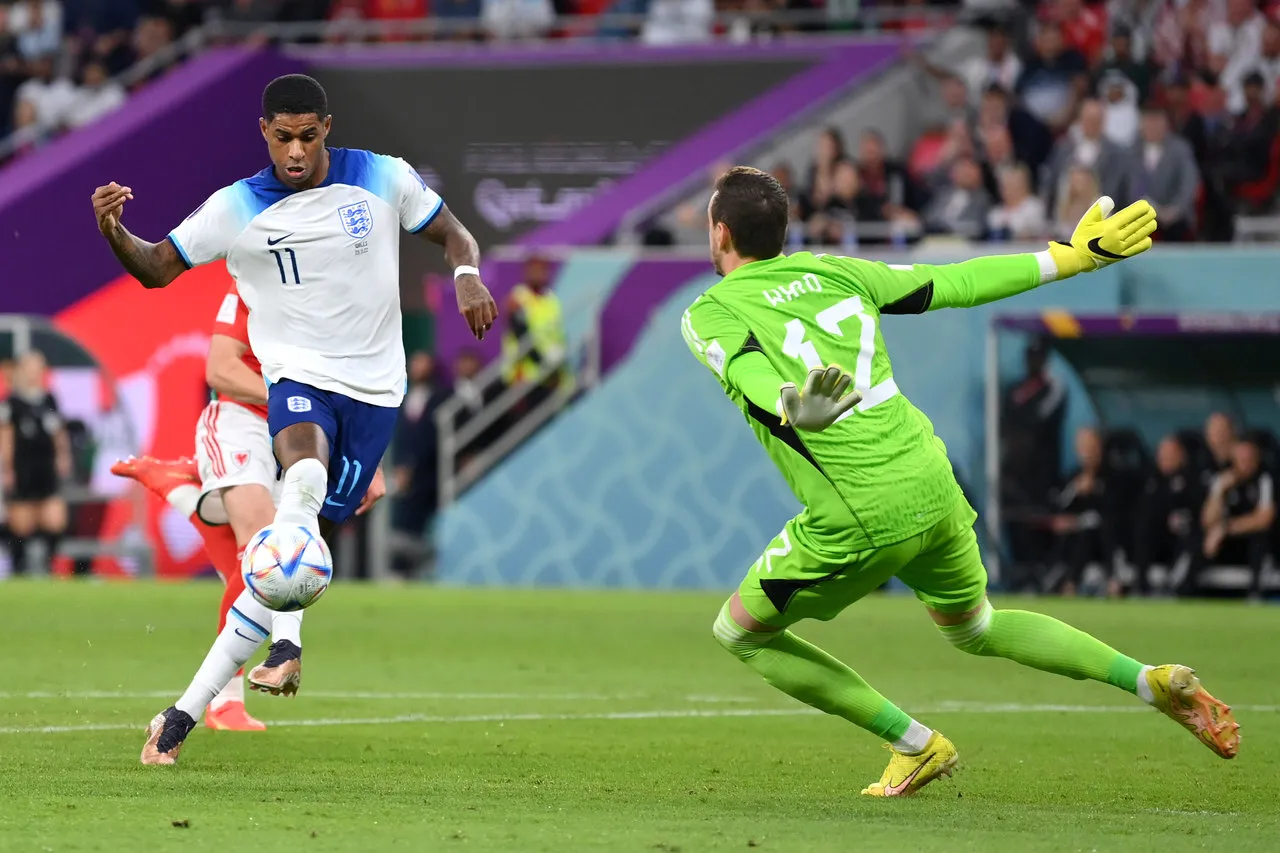 Rashford fez grande partida e criou as melhores chances da Inglaterra no jogo, marcando 2 gols