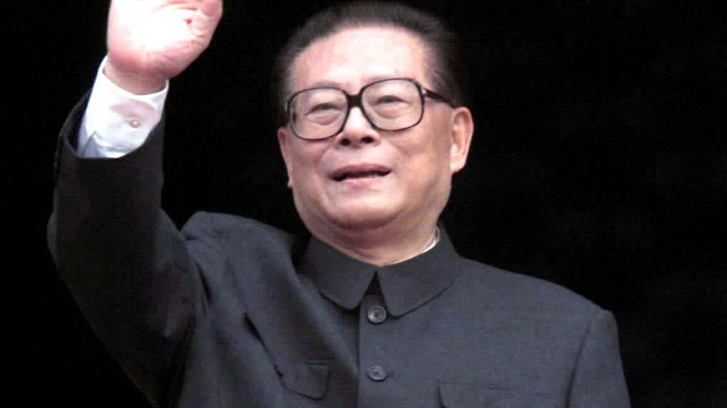 esta é uma imagem de Jiang Zemin