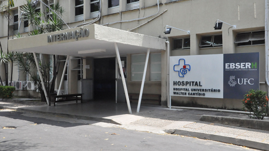 Fachada do hospital universitário da Universidade Federal do Ceará