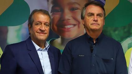 Jair Bolsonaro e Valdemar Costa Neto em reunião do PL