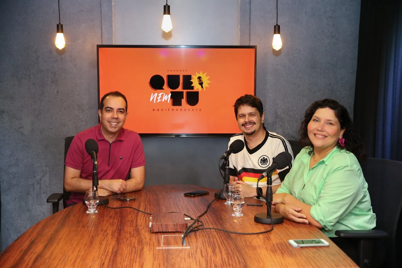 Antero Neto,  Alan Barros e Karine Zaranza