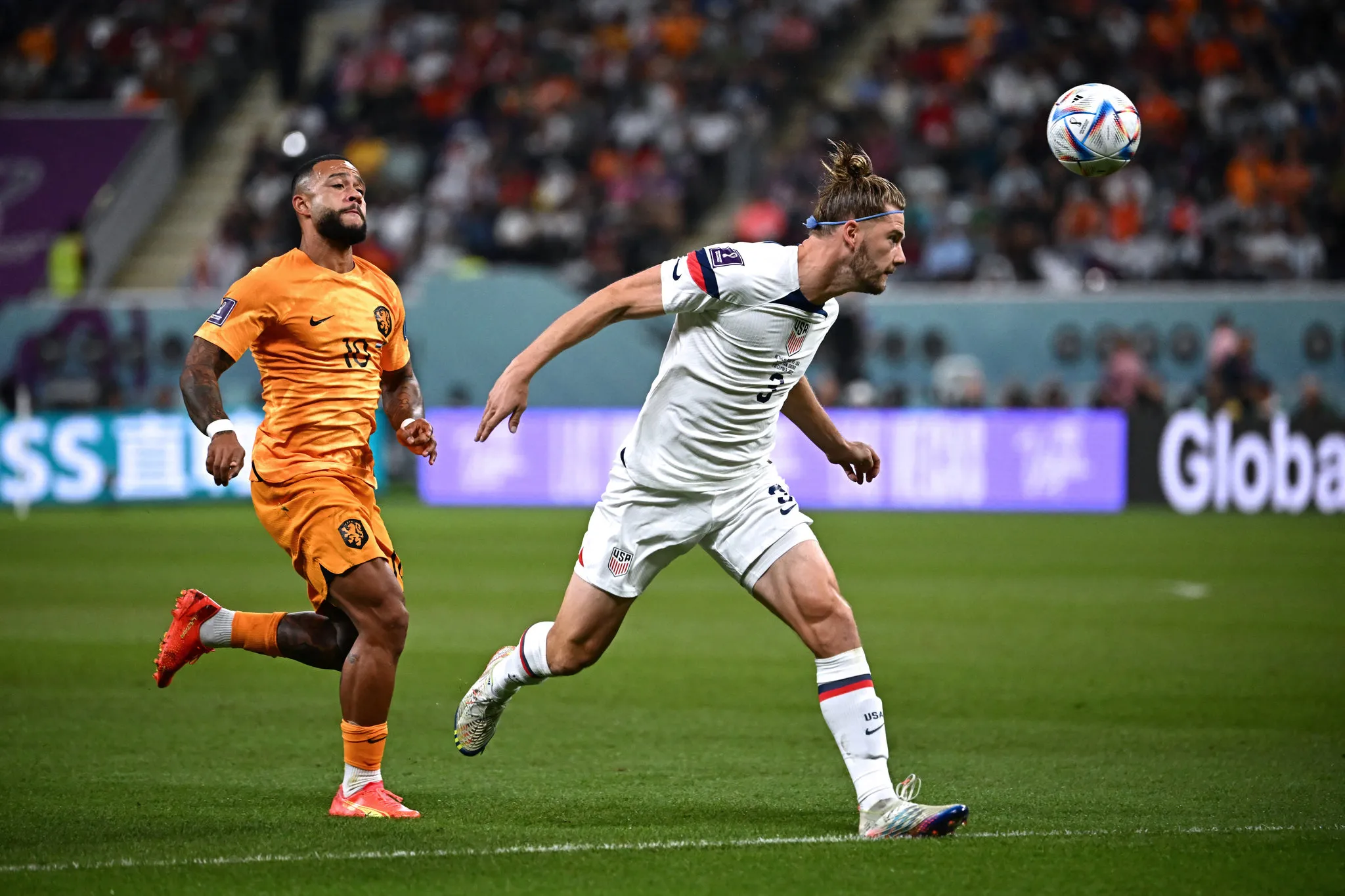 Holanda e Estados Unidos se enfrentaram neste sábado (3) pela Copa do Mundo do Catar