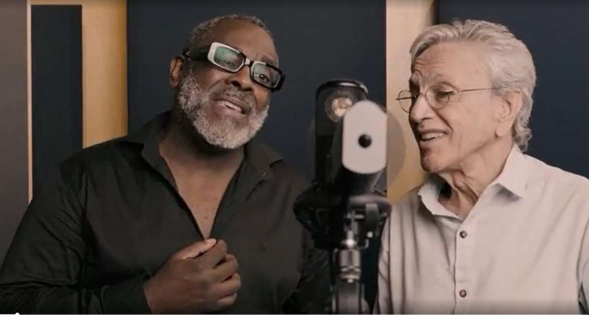 Caetano Veloso e pastor Kleber Lucas lançam louvor 'Deus Cuida de Mim'; assista Verso Diário Caetano Veloso e pastor Kleber Lucas lançam louvor 'Deus Cuida de Mim'; assista Verso Diário