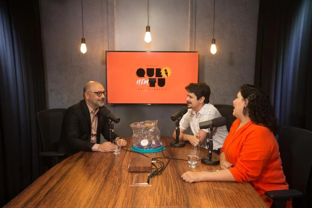 O médico e professor Marcelo Alcântara explica como surgiu o  Elmo em entrevista a Alan Barros e Karine Zaranza