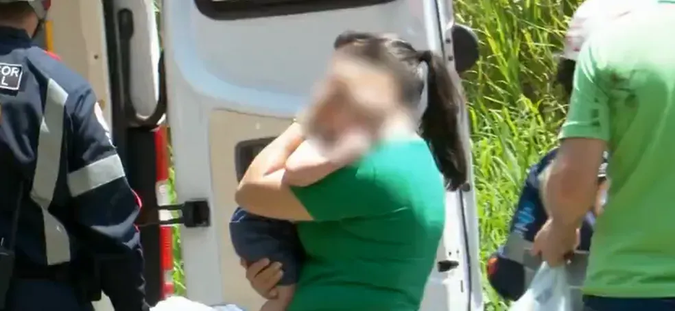 Bebê que estava em cadeirinha saiu ileso do acidente