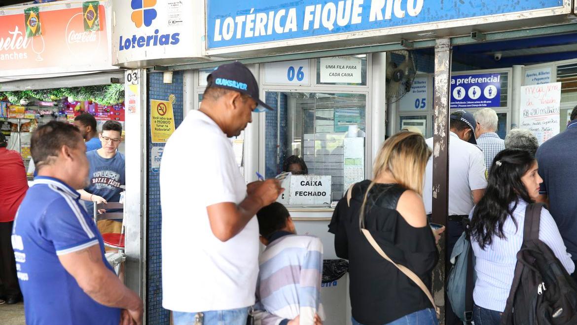 Resultado da LOTOFÁCIL 3122 de HOJE, 06/06: prêmio de R$ 1,7 milhão