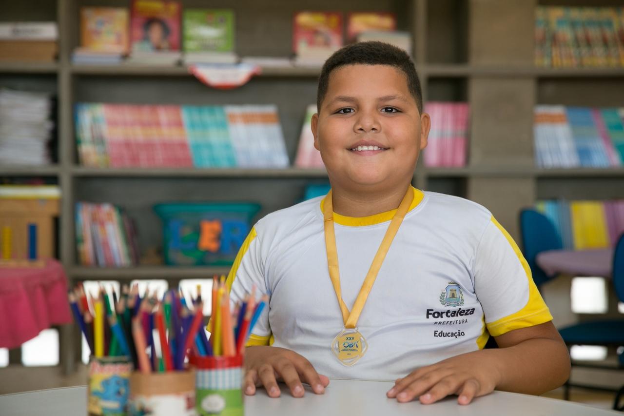 Estudante de Fortaleza é medalhista em olimpíada