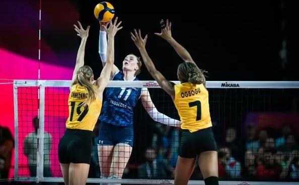 Conegliano e VakıfBank disputaram a final do Mundial. Time italiano ficou com o título