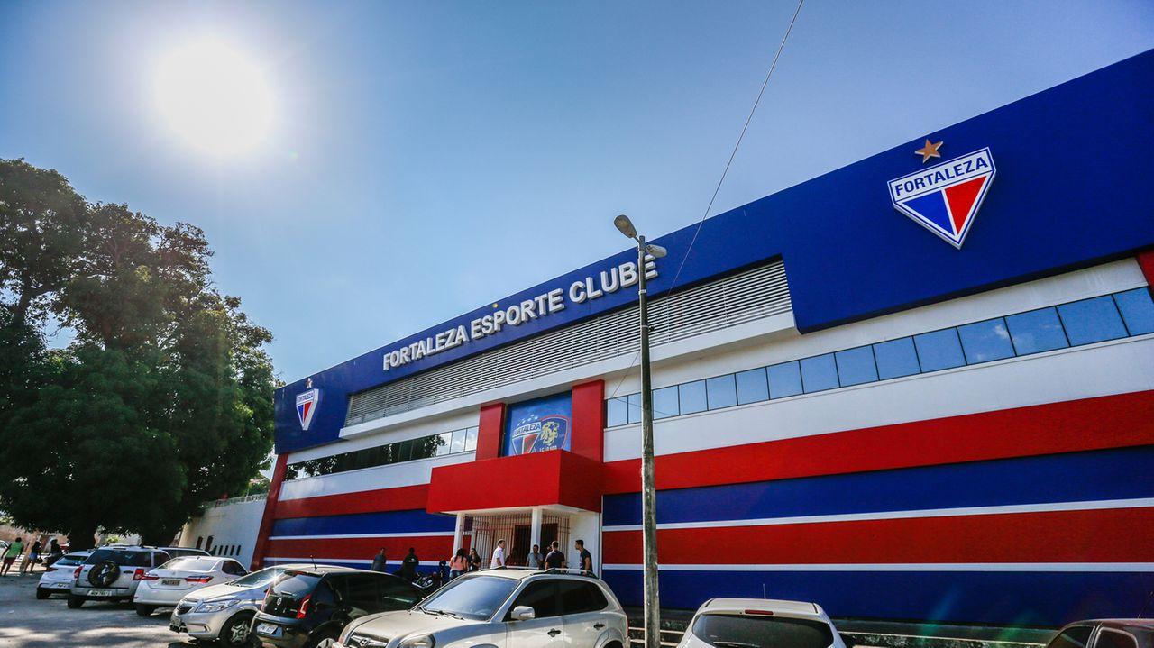 Fortaleza Esporte Clube - Agora além de ajudar o Fortaleza na