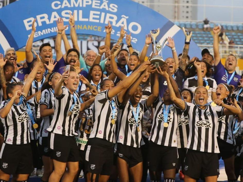 Supercopa em 5 de fevereiro abre temporada 2023 do futebol