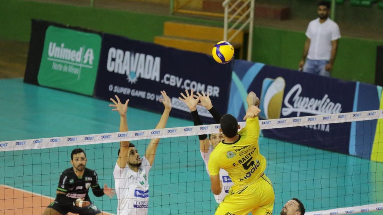 Mundial de Clubes: como o vôlei brasileiro vem decaindo na competição  internacional - Lygia Azevedo - Diário do Nordeste