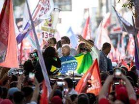Lula em Fortaleza durante a campanha eleitoral