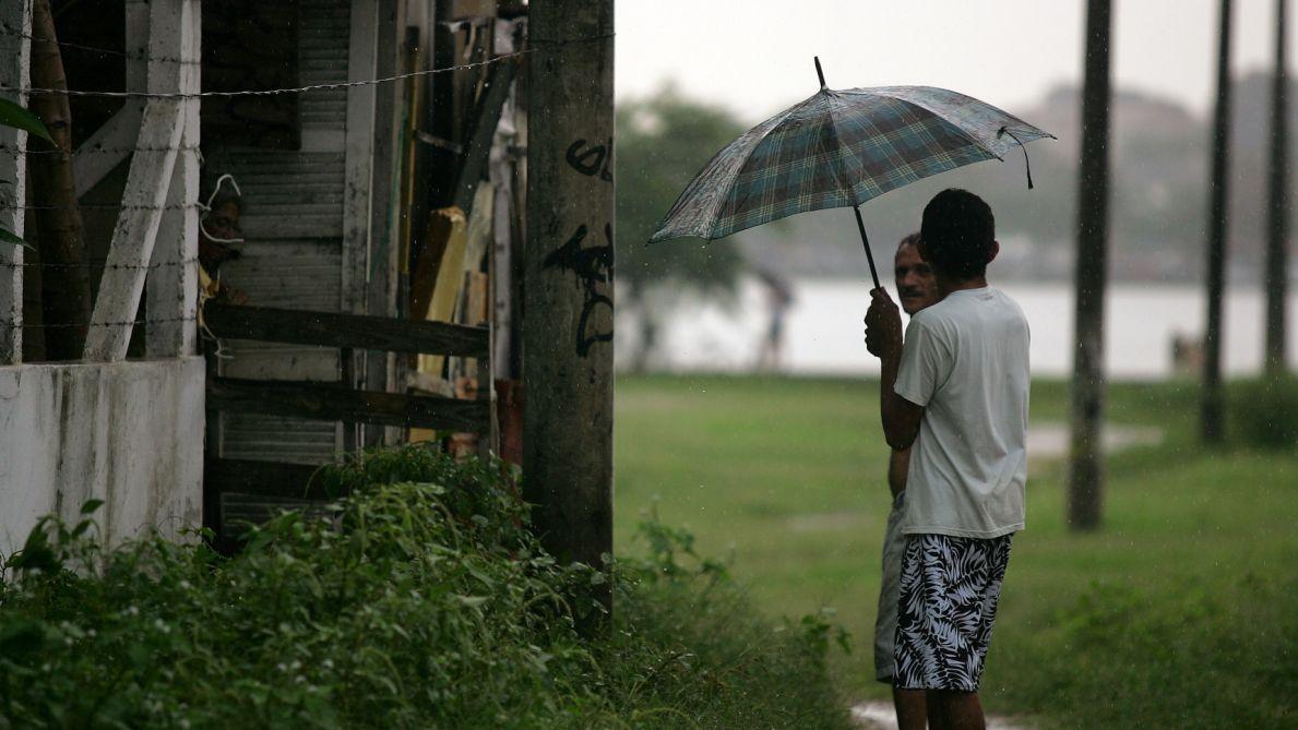 Legenda: Em Fortaleza, a chuva foi de 5,4 milímetros. Foto: Fabiane de Paula