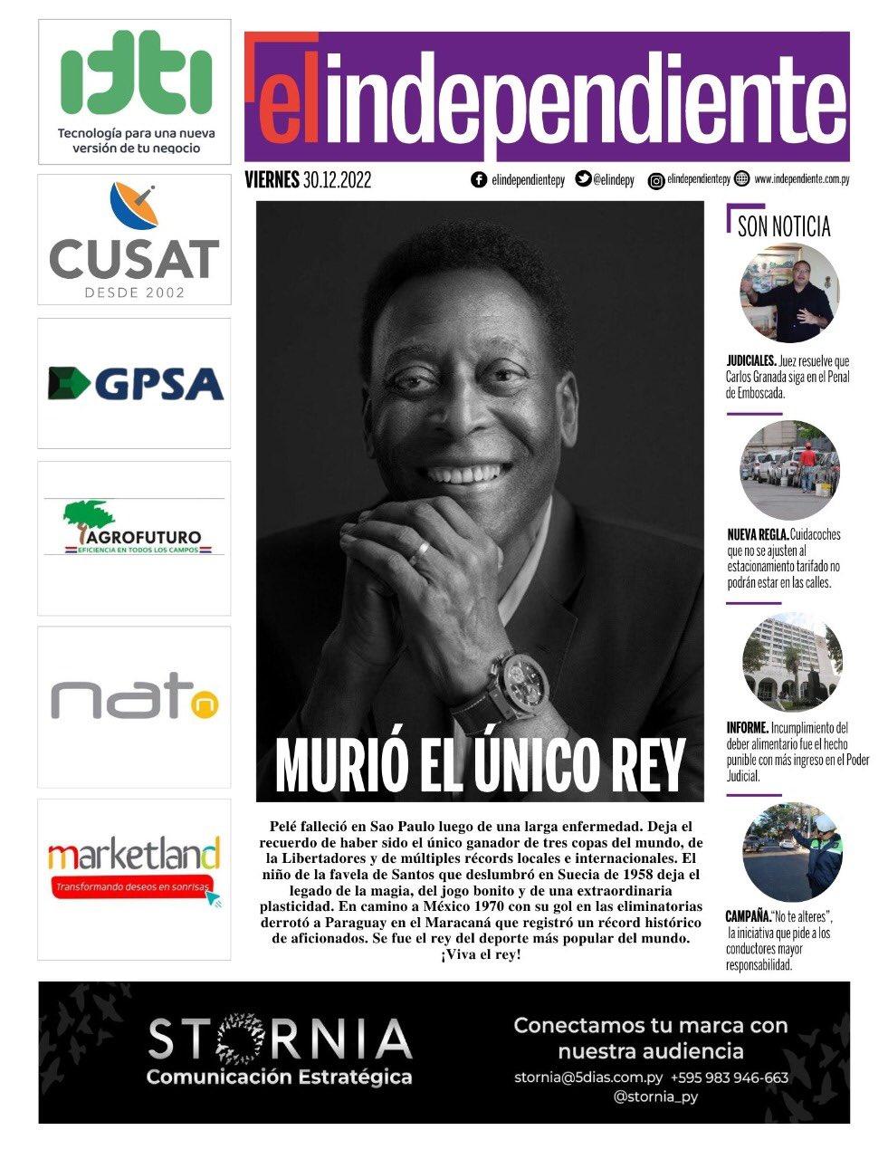 Imagem mostra capa de jornal com foto do Pelé sorrindo