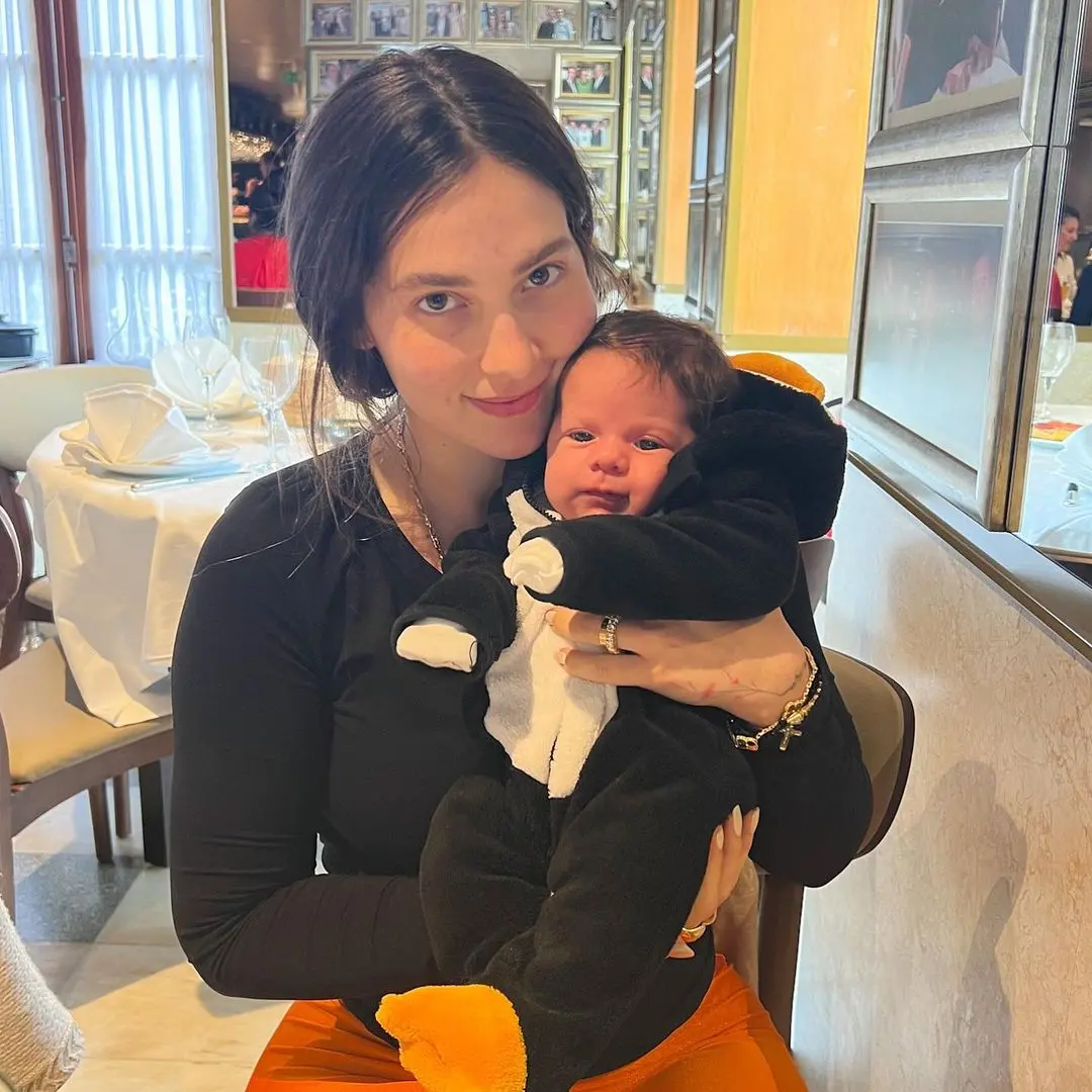 Virginia Fonseca e filha, Maria Flor