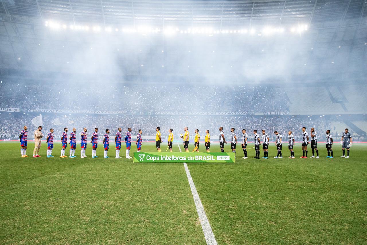 Campeonato Brasileiro Futebol Fortaleza Internacional Abril 2023 Fortaleza  Ceará Brasil — Fotografia de Stock Editorial © thenews2.com #651504424