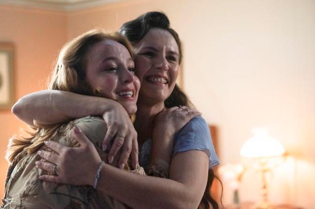 Larissa Manoela e mãe