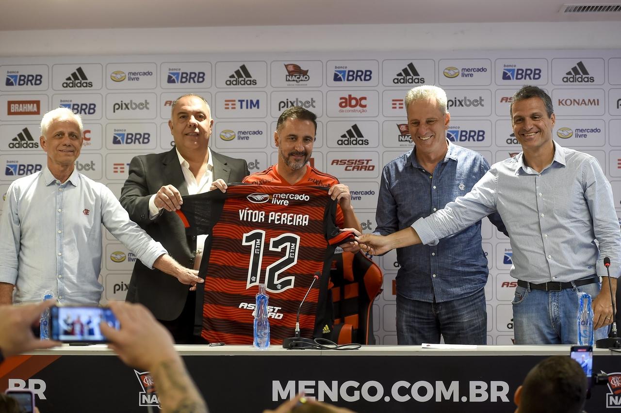 Mesmo sem títulos, início de Vítor Pereira no Flamengo é melhor que em seus  outros clubes; veja raio-x - Flamengo - Extra Online