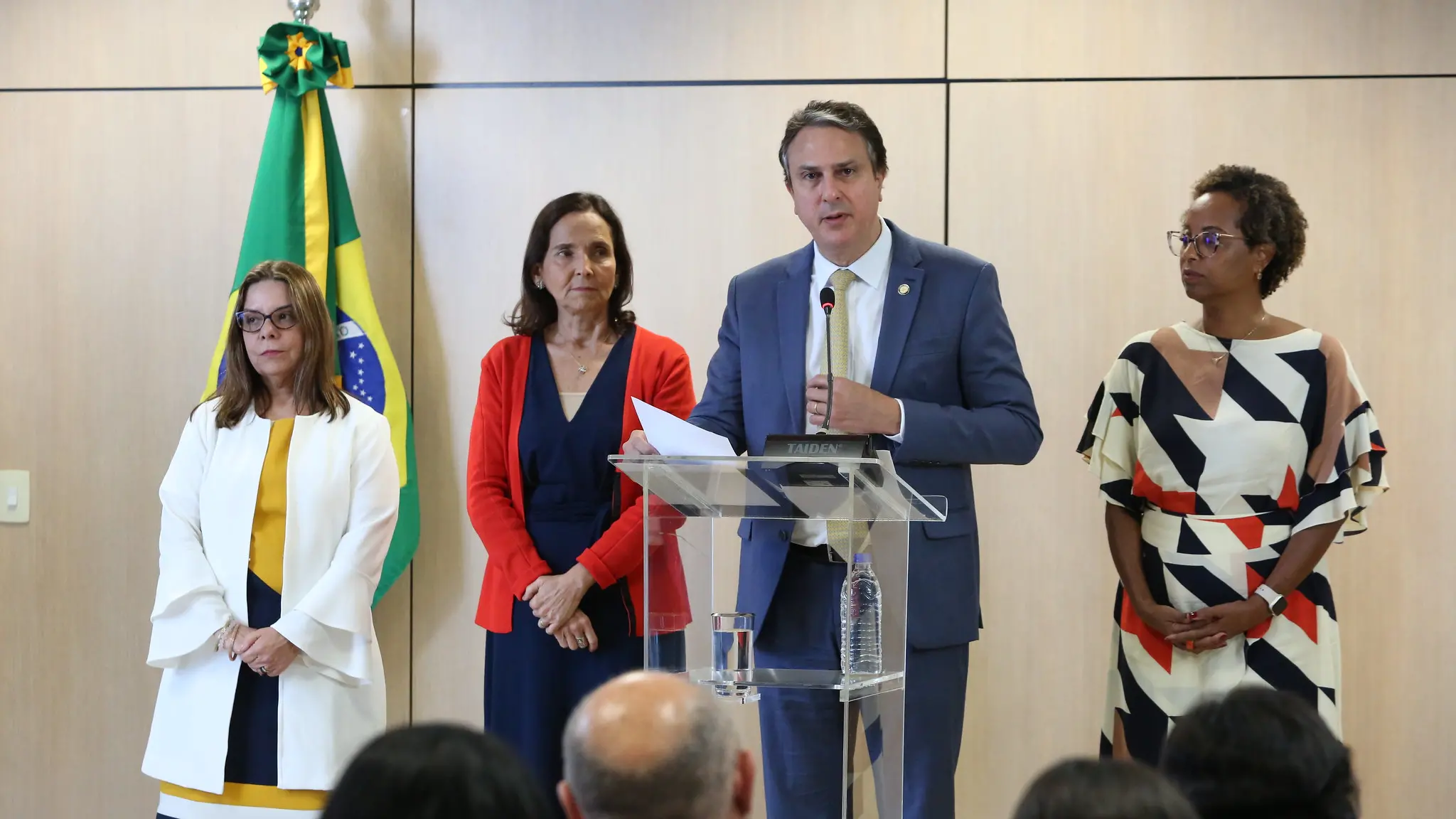 capa da noticia