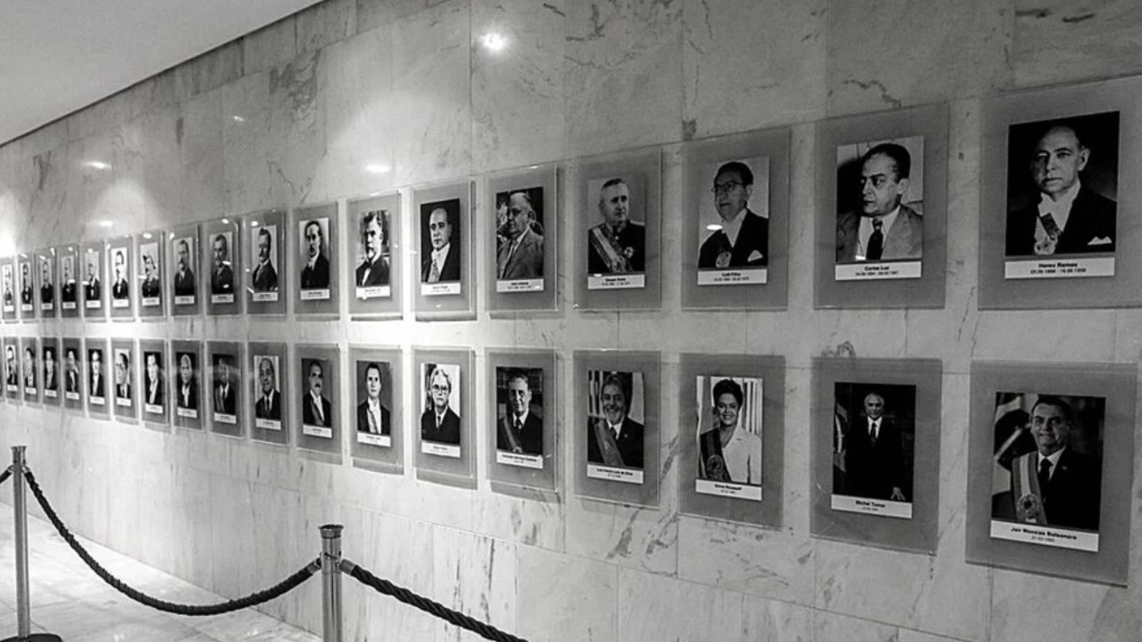 Galeria dos Ex-presidentes antes da invasão de manifestantes