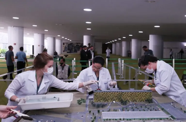 Especialistas em conservação das Casas legislativas avaliam danos e reparos