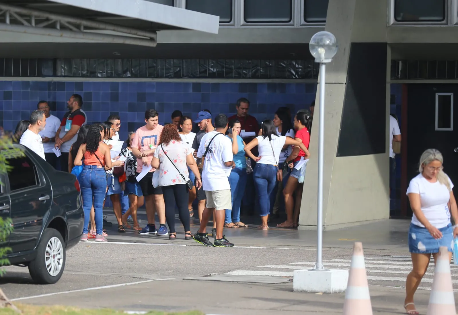 Funcionários estavam de férias coletivas e, ao retornarem para as atividades, foram comunicados do fechamento.