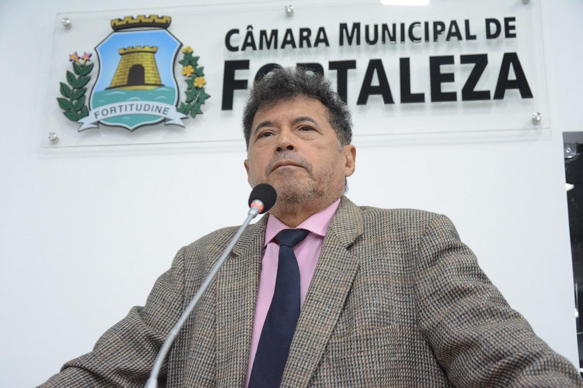 Carlos Mesquita é o novo líder do Governo Sarto