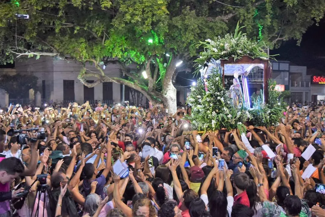 Anualmente, cerca de 10 mil pessoas participam dos festejos em Iguatu, cidade-polo da região Centro-Sul do Estado.