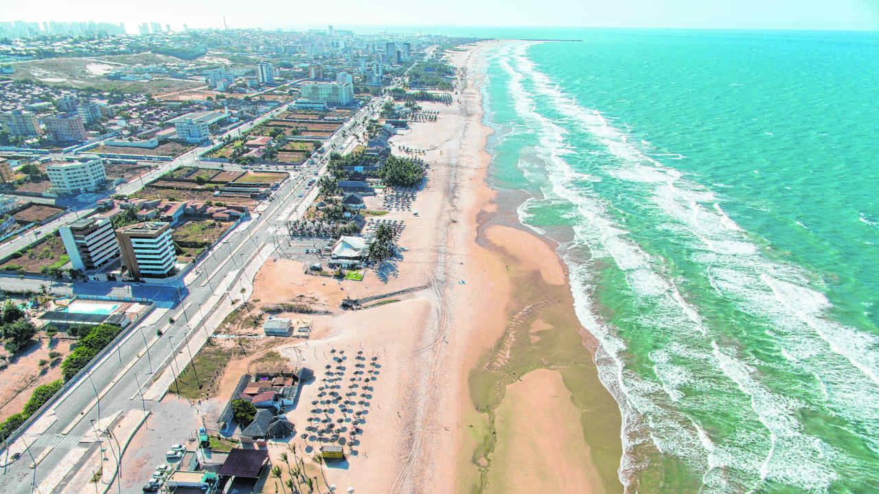 File:Praia do Futuro, Fortaleza, setembro de 2023 (2).jpg