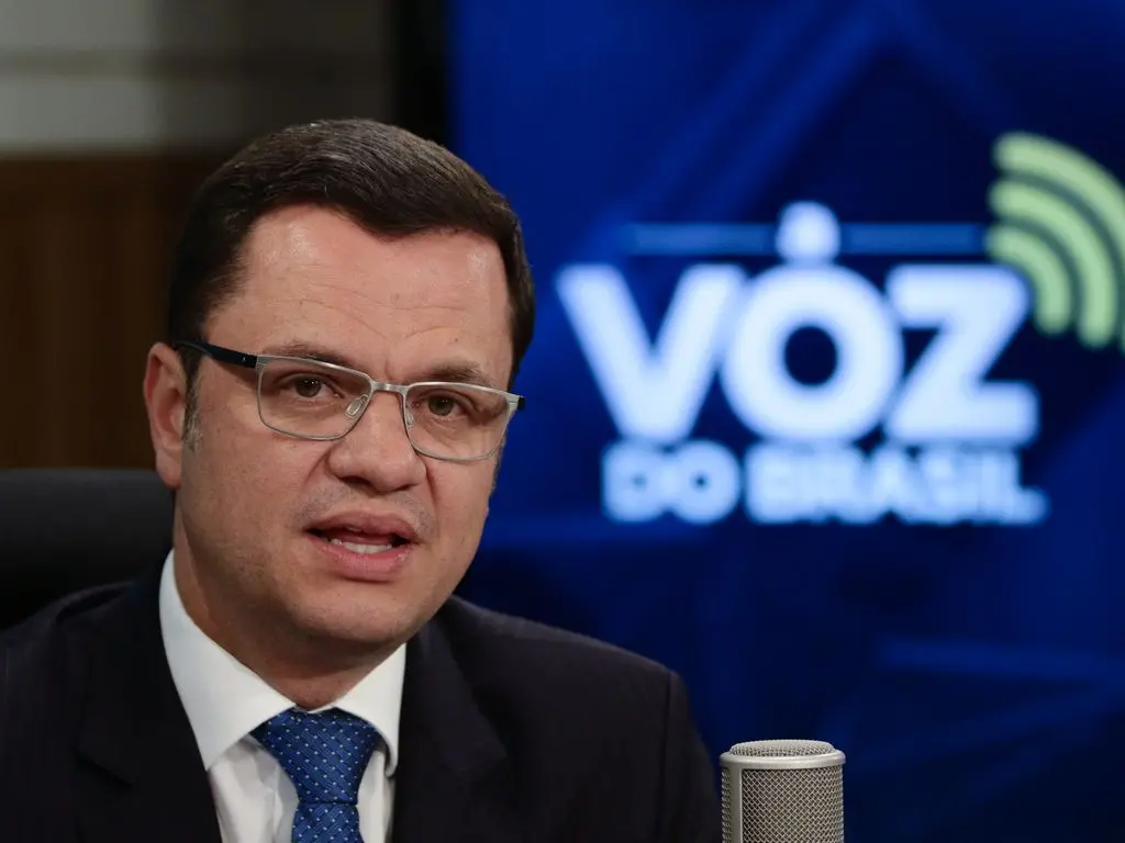 Ex-ministro Anderson Torres em entrevista à Voz do Brasil