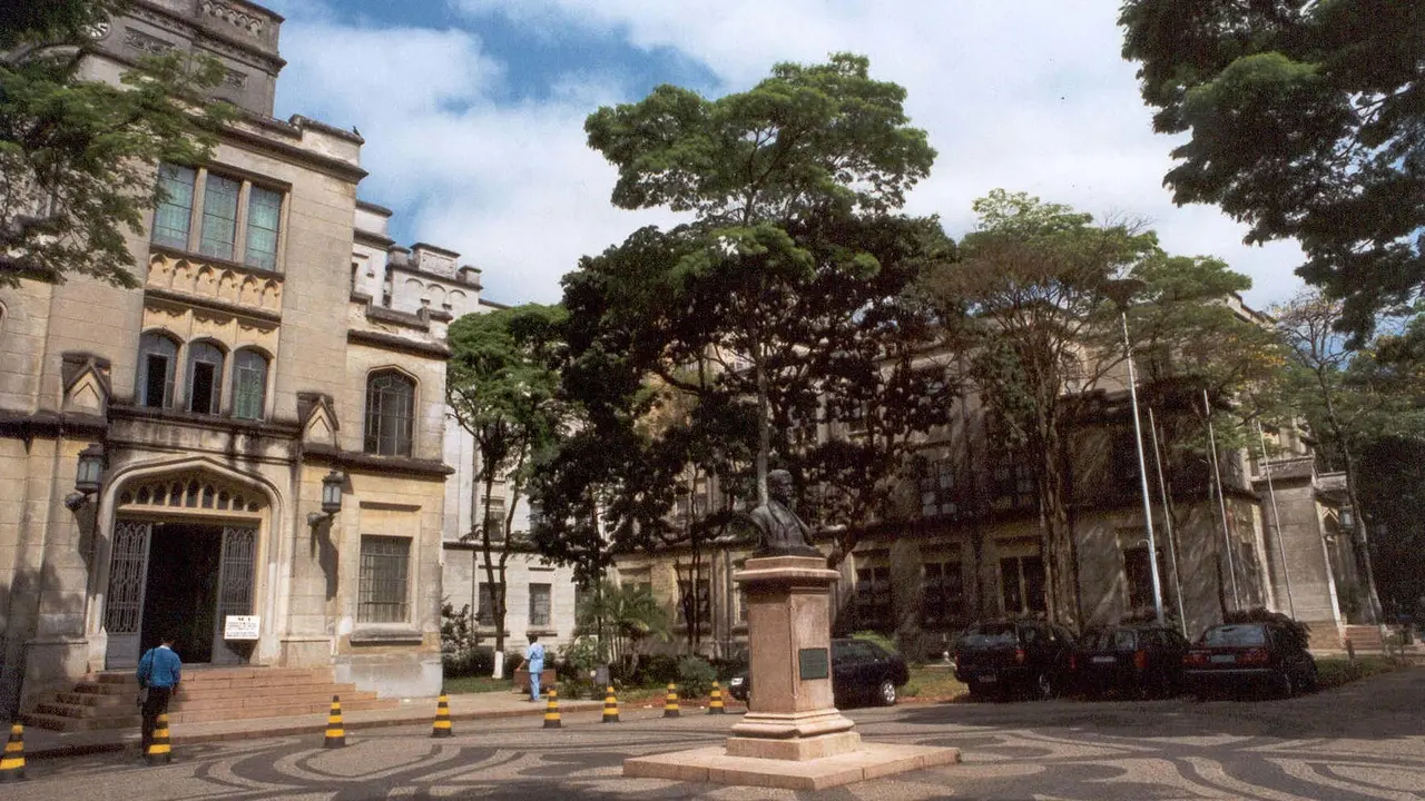 Faculdade de Medicina
