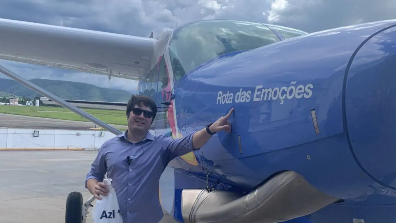 Detalhe do nome da Aeronave