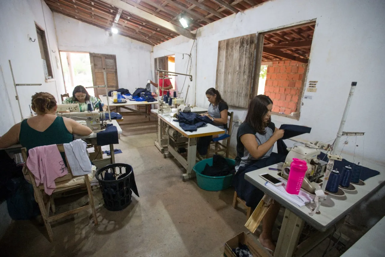 Baring Confecção surgiu da demanda por fardamentos de fazenda de melões.