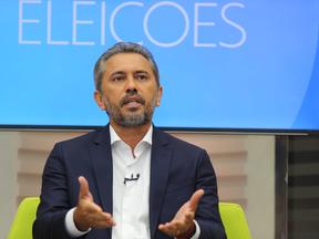 Elmano minimizou críticas de Roberto Cláudio, seu adversário nas eleições do ano passado