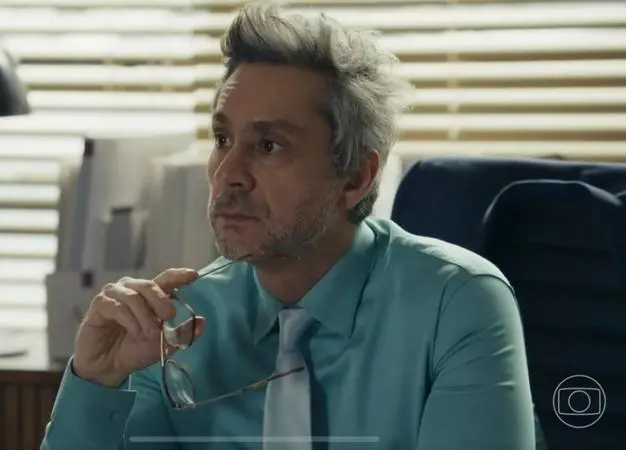 Stenio, personagem de Travessia