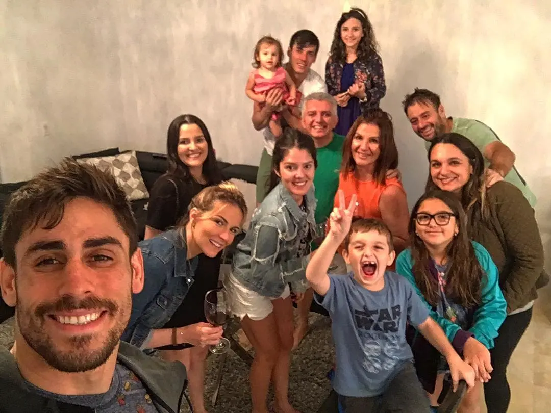 Cara de Sapato e Monise