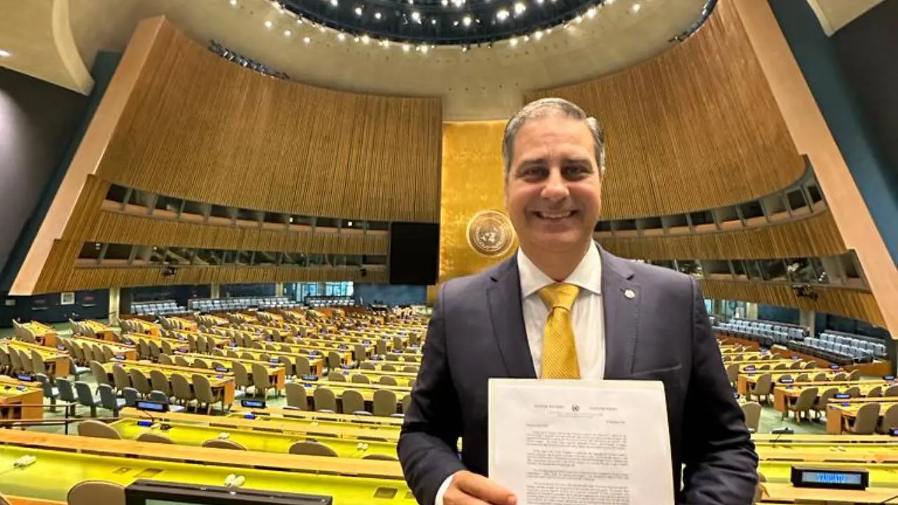 O presidente da OAB Ceará, Erinaldo Dantas, esteve na sede da Organização das Nações Unidas, em Nova York, para receber formalmente o deferimento do pedido de adesão ao Pacto Global da ONU