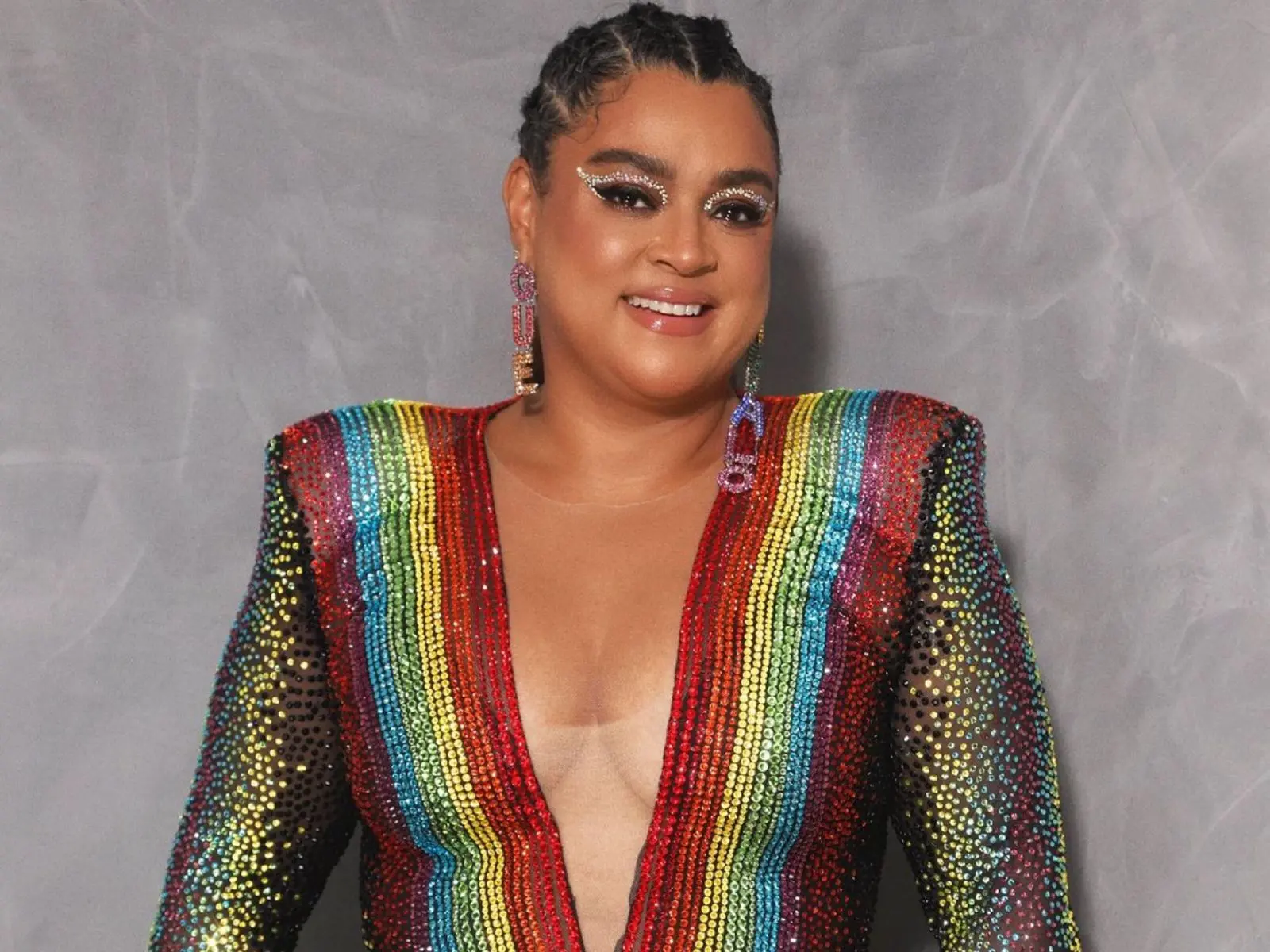 Preta Gil com roupa carnavalesca