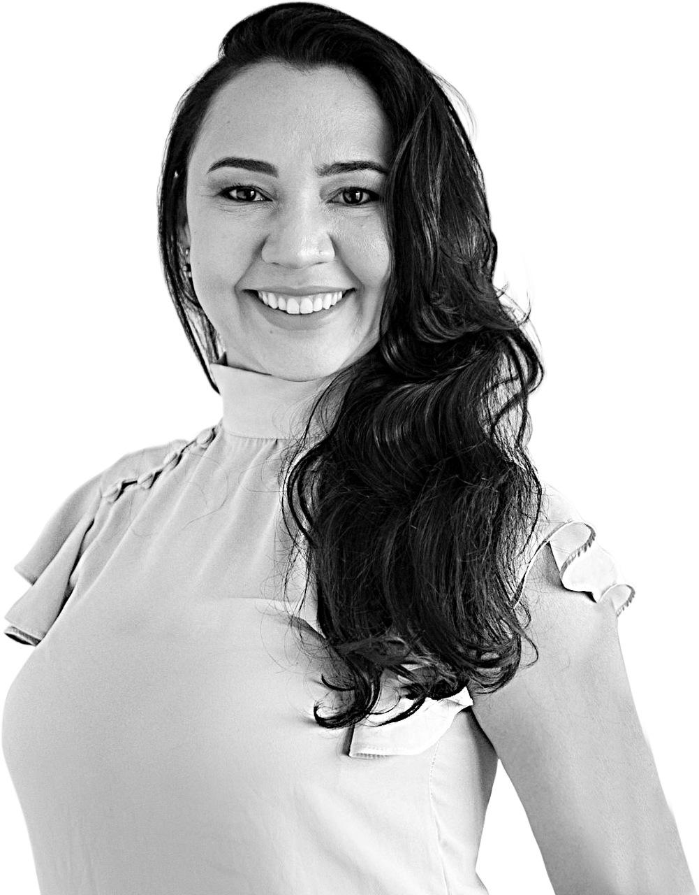 Retrato frontal Ana Grasieli Lustosa