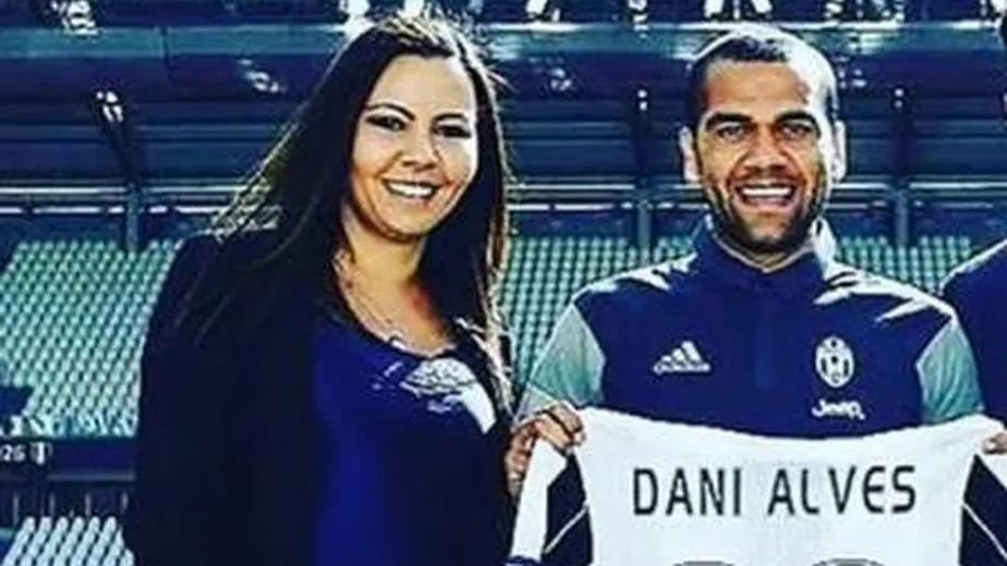 Ex-esposa de Daniel Alves defende o jogador: 'incapaz de desonrar uma  mulher' - Jogada - Diário do Nordeste