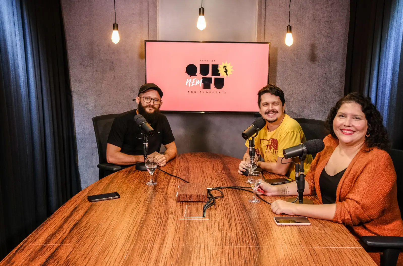 Edelson Ribeiro SObrevivente ao lado de Alan Barros e Karine Zaranza