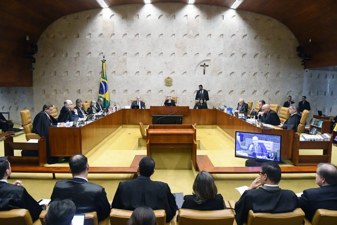 Sessão plenária do Supremo Tribunal Federal (STF)