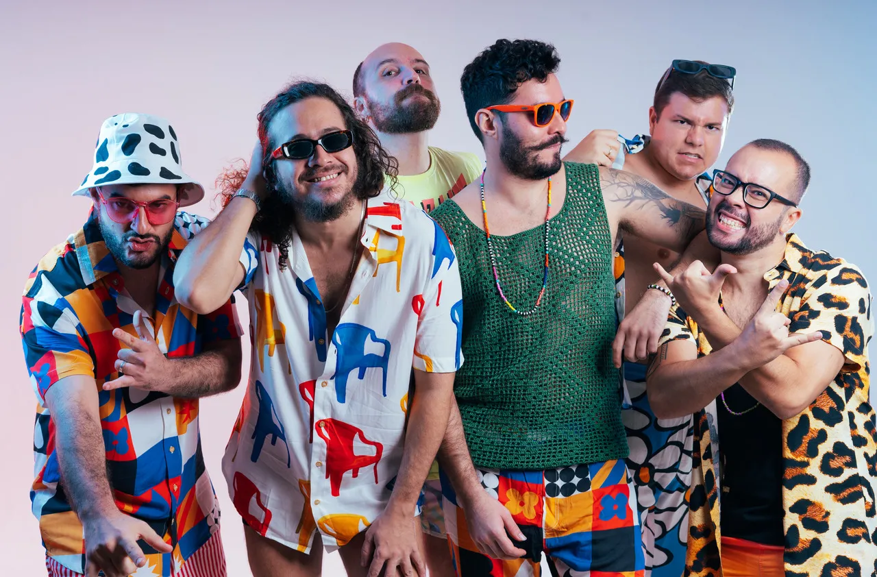 Superbanda se apresenta em diversos pontos da Cidade