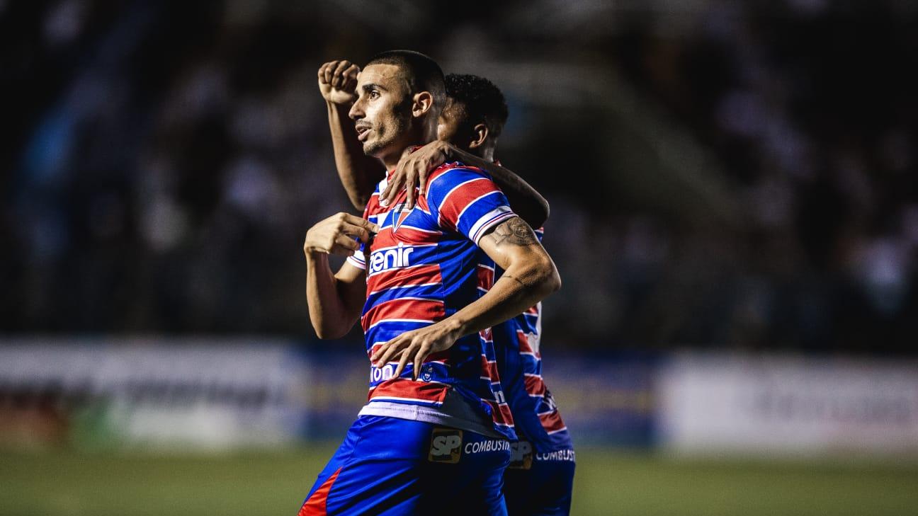 Campeonato Brasileiro Futebol Fortaleza Internacional Abril 2023 Fortaleza  Ceará Brasil — Fotografia de Stock Editorial © thenews2.com #651504424