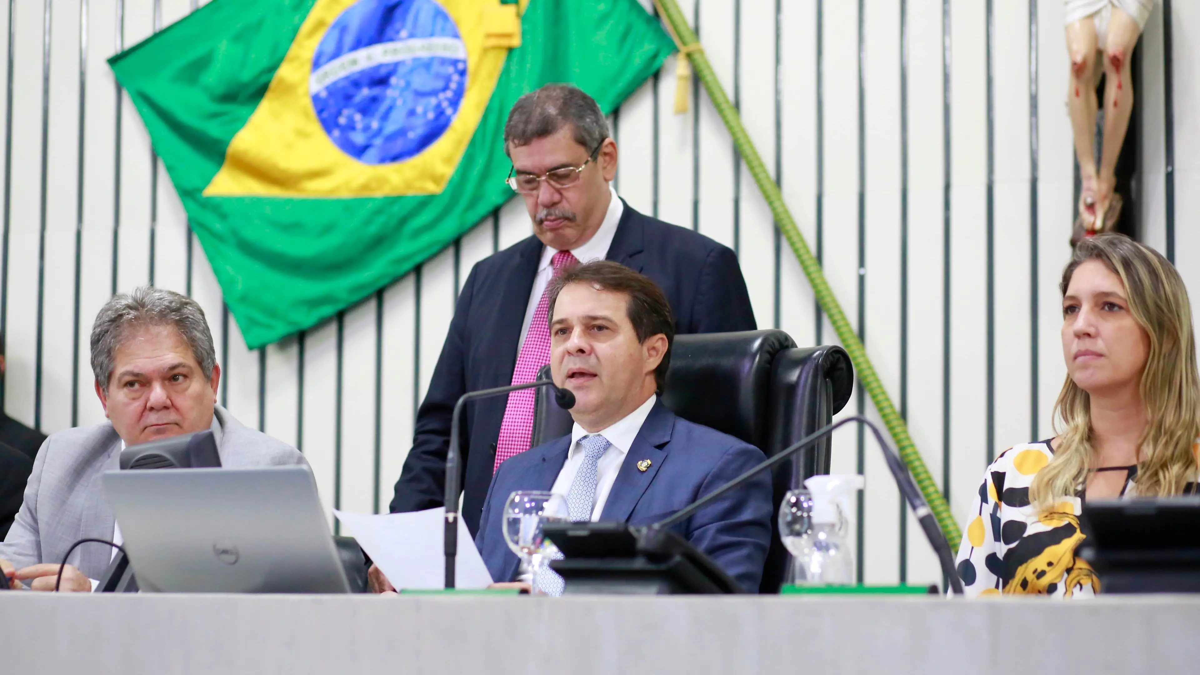 capa da noticia