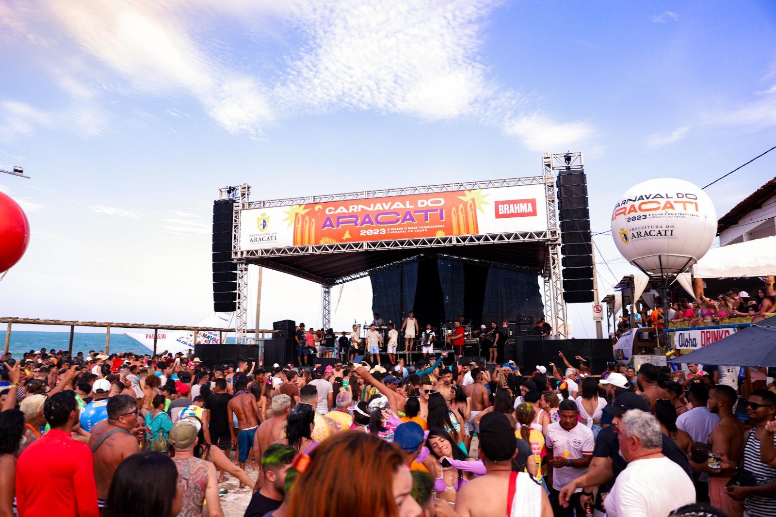 Praia da Majorlândia iniciou a festa no sábado (18)